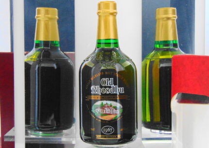 OLD RHOSDHU 1967 VINTAGE SINGLE MALT WHISKY