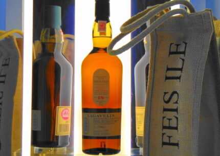 LAGAVULIN 18YO FEIS ILE 200TH ANNIVERSARY LIMITED EDITION