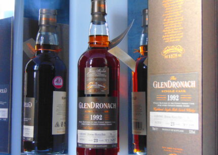 GLENDRONACH 23 YEAR OLD 1992 VINTAGE SINGLE MALT WHISKY CASK#76