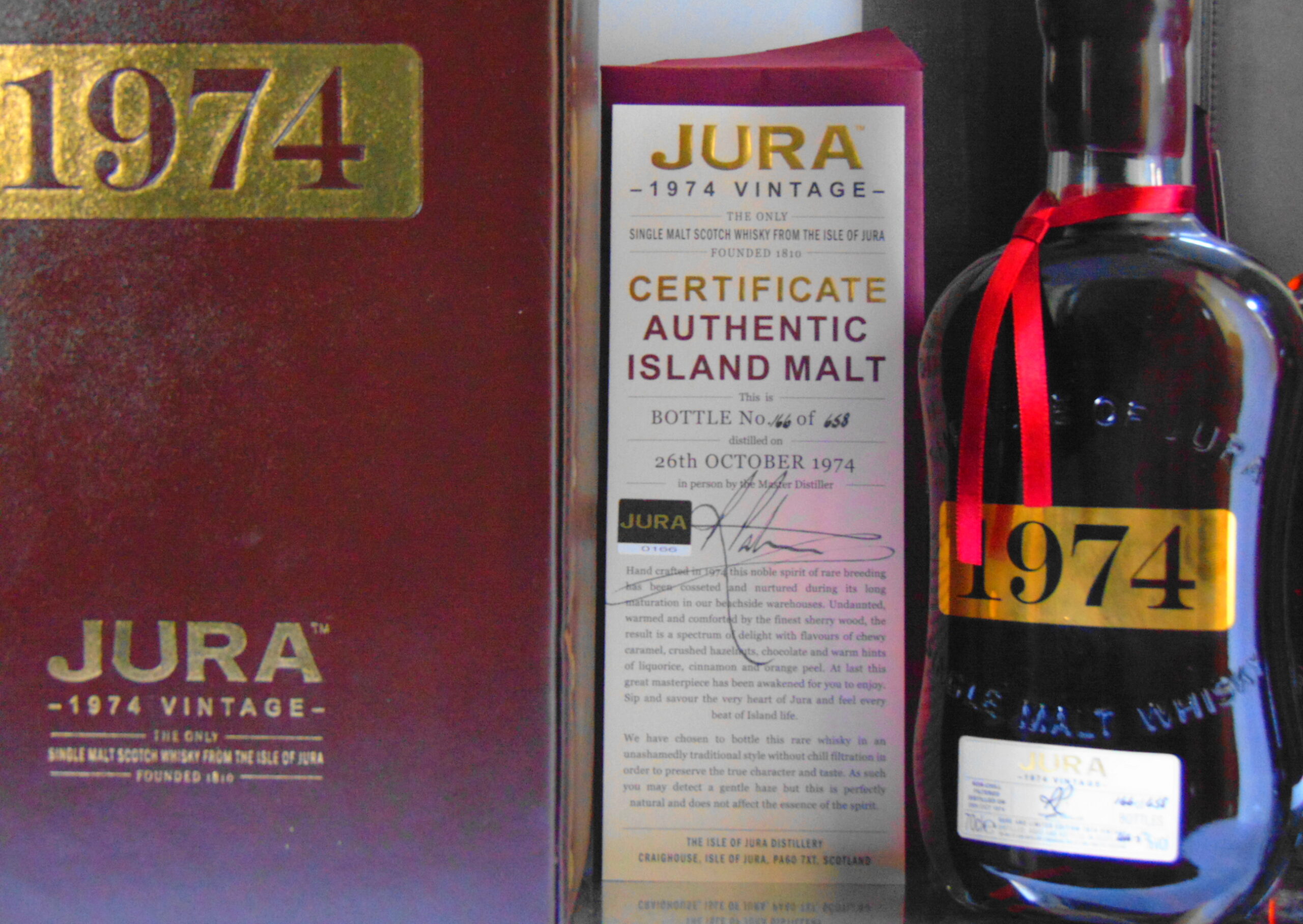 DSC00817.jpg JURA 1974 VINTAGE THE ONLY SINGLE MALT WHISKY FROM ISLE OF JURA